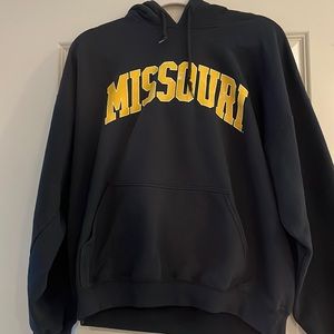 ‘Missouri’ black hoody, size xl